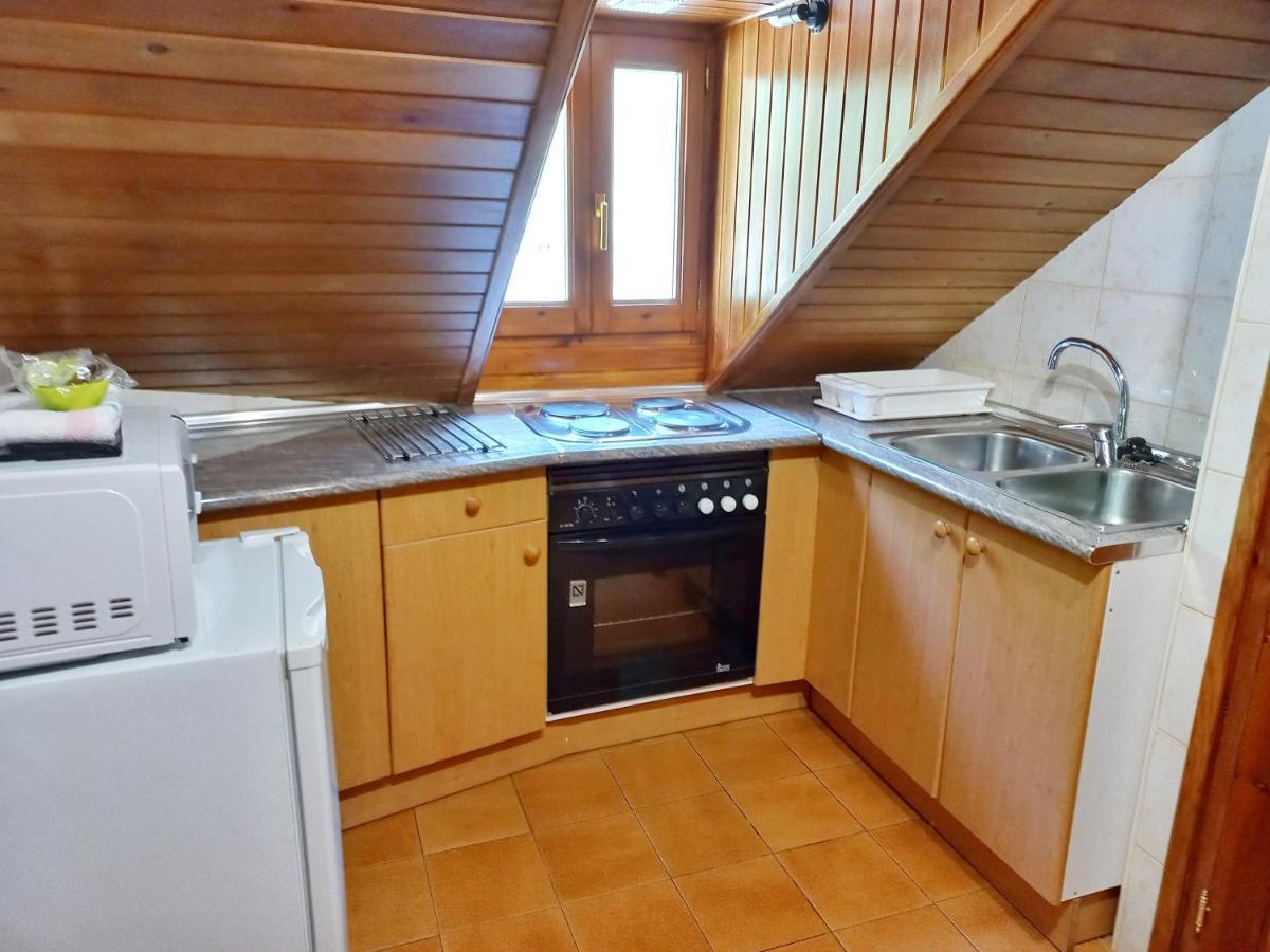Apartamento Estudi Casa Xulla Estación Exterior foto